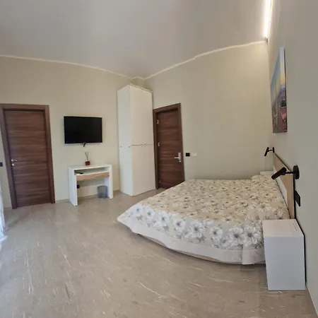 Damhomeitaly Apartament *